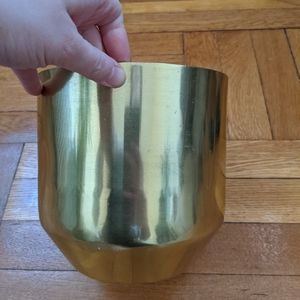 Gold H&M Planter 7"